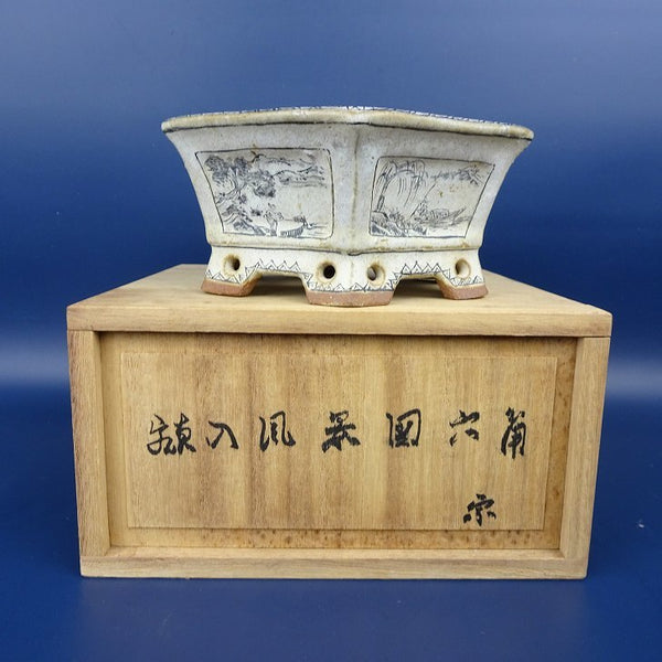 中古盆栽鉢 宗 小型 長辺 約13.2cm 六角鉢 額入 墨絵 風景図 舟 山水図 箱付 観賞用  中古鉢 q1115618600